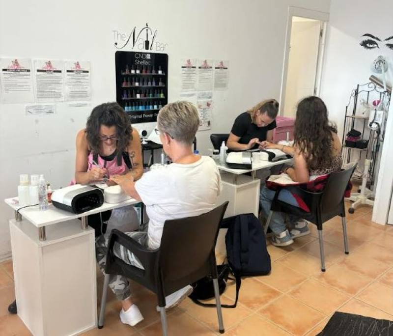 Where to get a haircut, nails done and beauty treatments near Camposol, Murcia