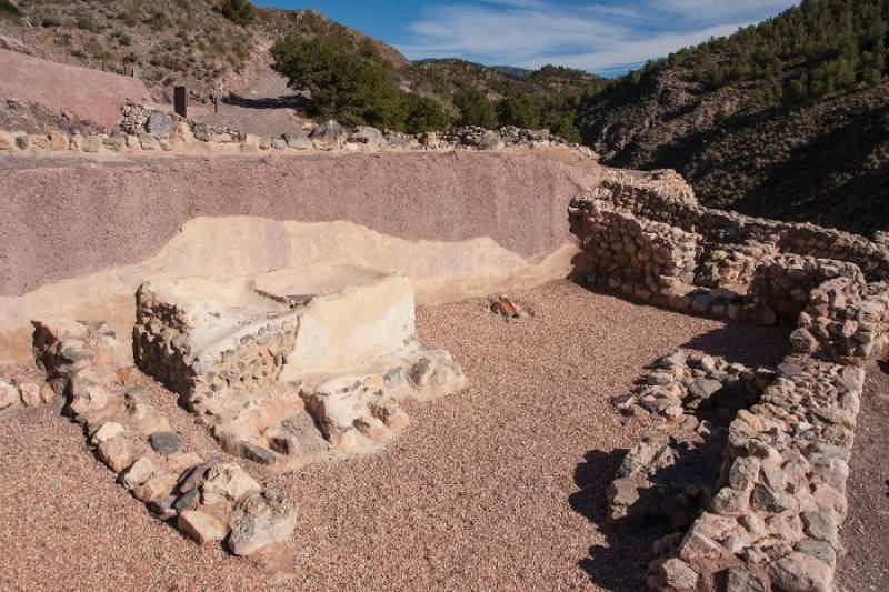 November 9 Guided visit to the ancient Argaric settlement of La Bastida in Totana