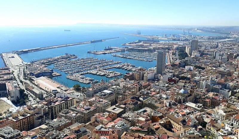 Alicante blocks new tourist apartment licences for 2 years