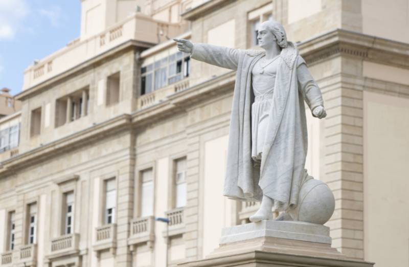 Christopher Columbus statue in Cartagena port gets a makeover