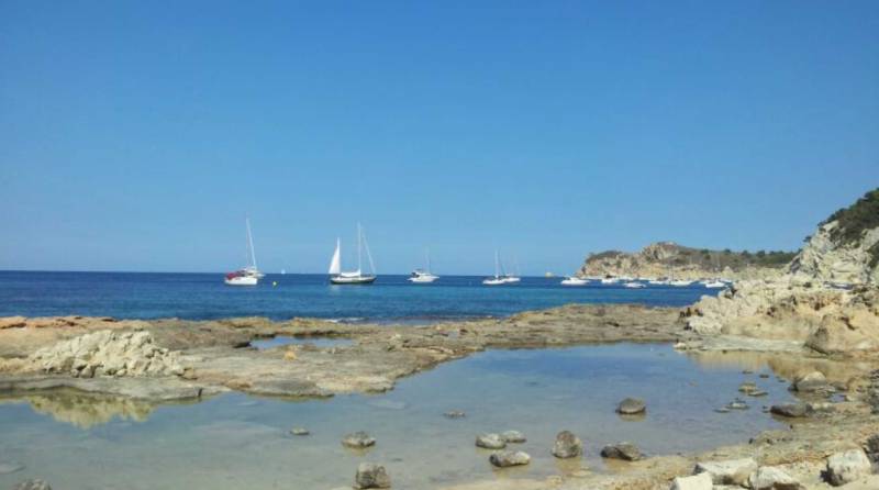 Woman dies after being hit by boat propeller on the Costa Blanca