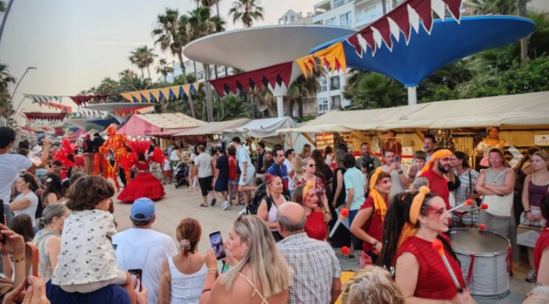 Estepona's seafront just got a little more interesting this summer with a new evening market