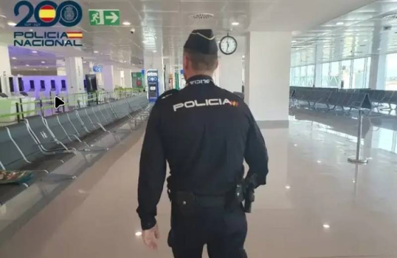 British tourist arrested after punching two taxi drivers at Palma Airport over a red light