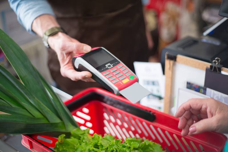 Andalusians spent 6% more on food last year, but still below the national average