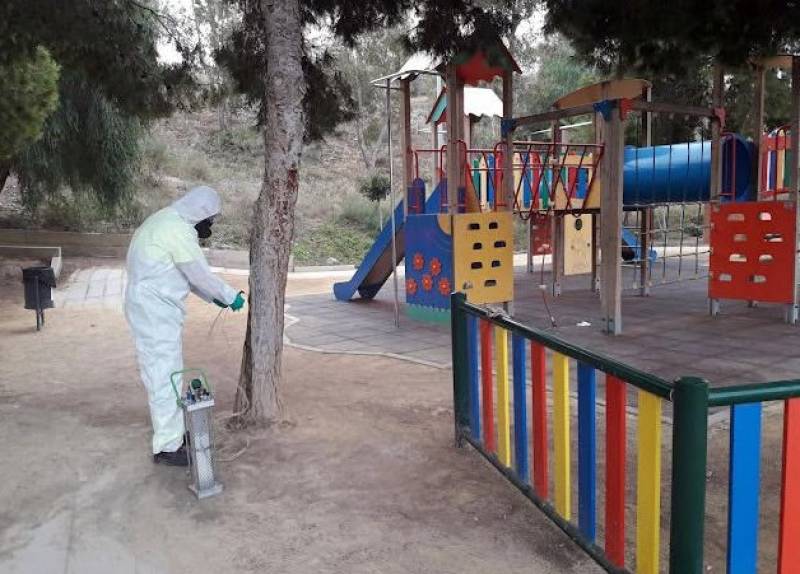 Águilas prepares for the annual Processionary caterpillar prevention campaign