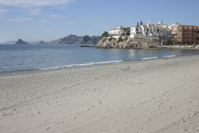 Blue flag and Q for Quality beaches in the Águilas municipality 2016