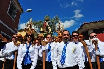 <span style='color:#780948'>ARCHIVED</span> - Palm Sunday Totana procession of the palms