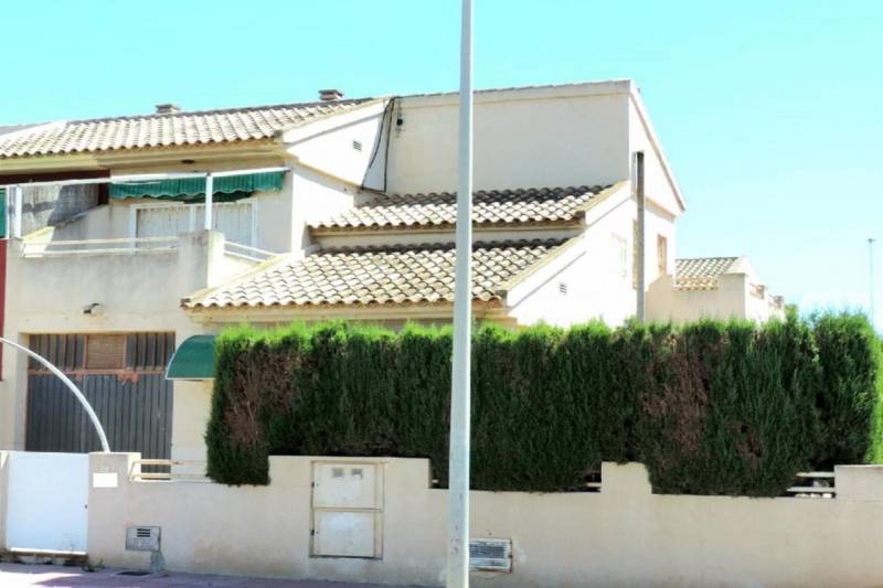 <span style=font-weight:300;font-family:lato;color:#0083c1;>€119900  </span>Villas for For Sale Los Alcazares - <span style=color:#036;font-size:16px;font-family:roboto>Girasol Homes Property</span>